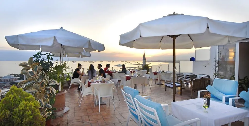 Hotel Daphne Istanbul