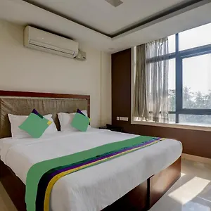 *** Hotel Itsy By Treebo - Rotano Glitz India