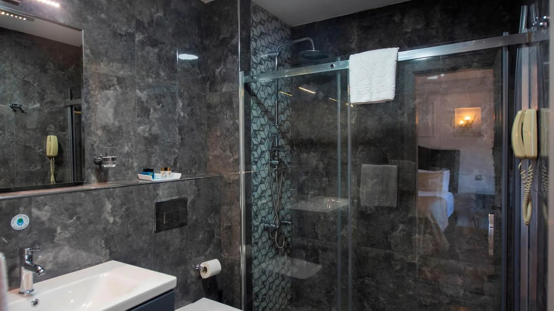 Hotel Daphne Istanbul