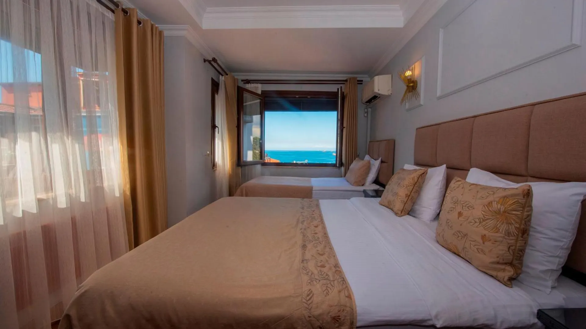 Hotel Daphne Istanbul