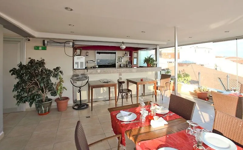 Hotel Daphne Isztambul
