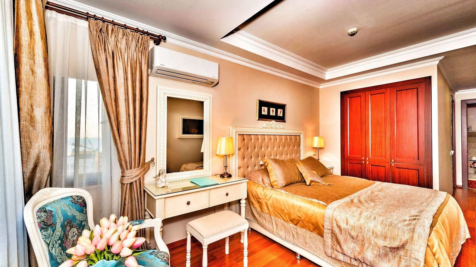 Hotel Daphne Isztambul 4*,
